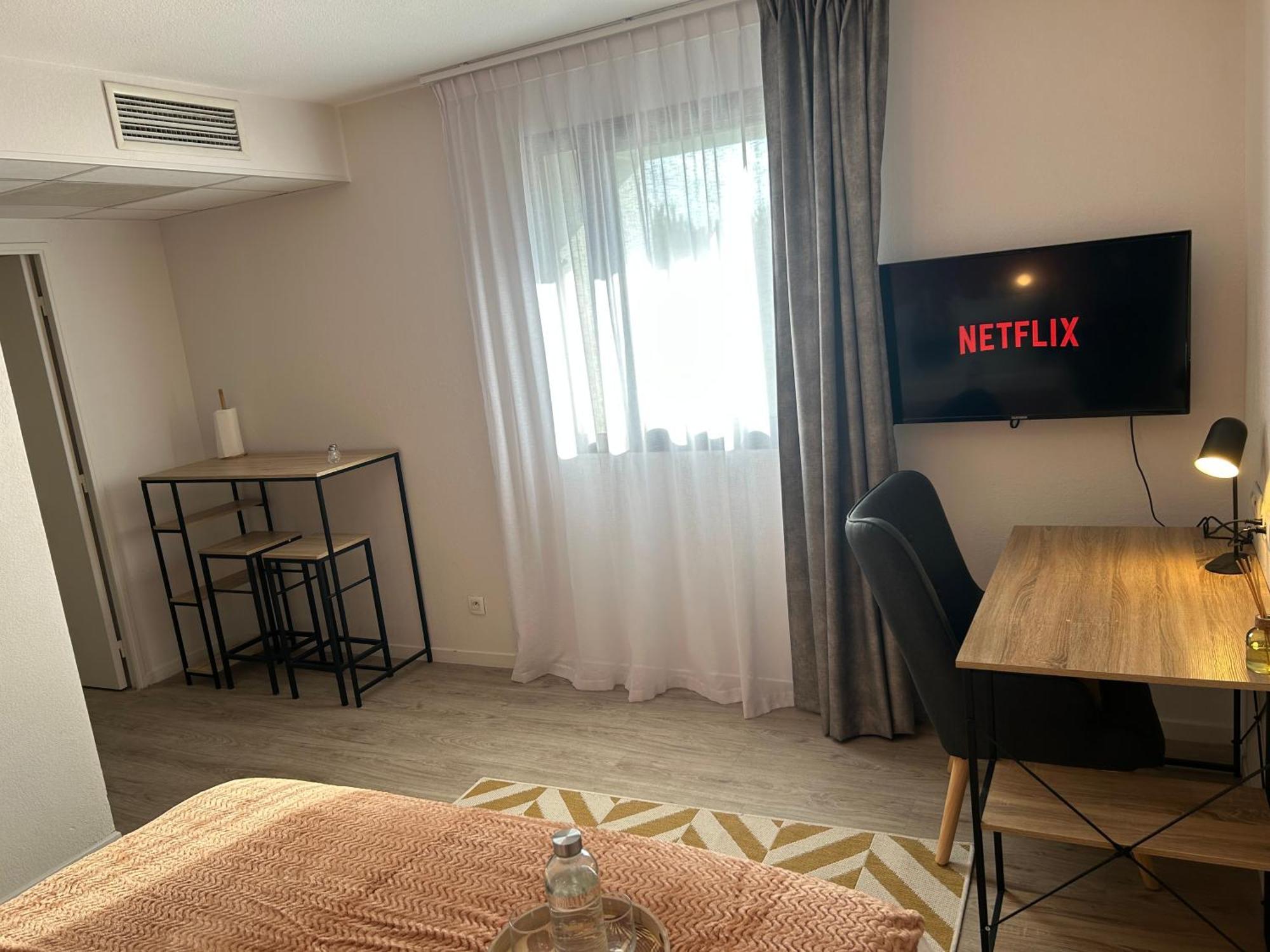 Appart'Hotel - Gare Tgv - Avignon Eksteriør bilde