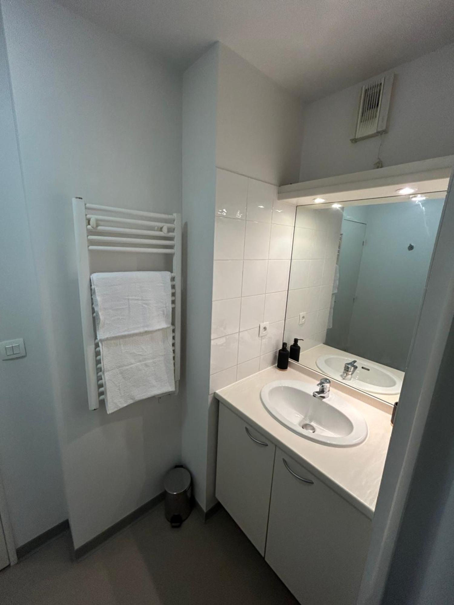Appart'Hotel - Gare Tgv - Avignon Eksteriør bilde